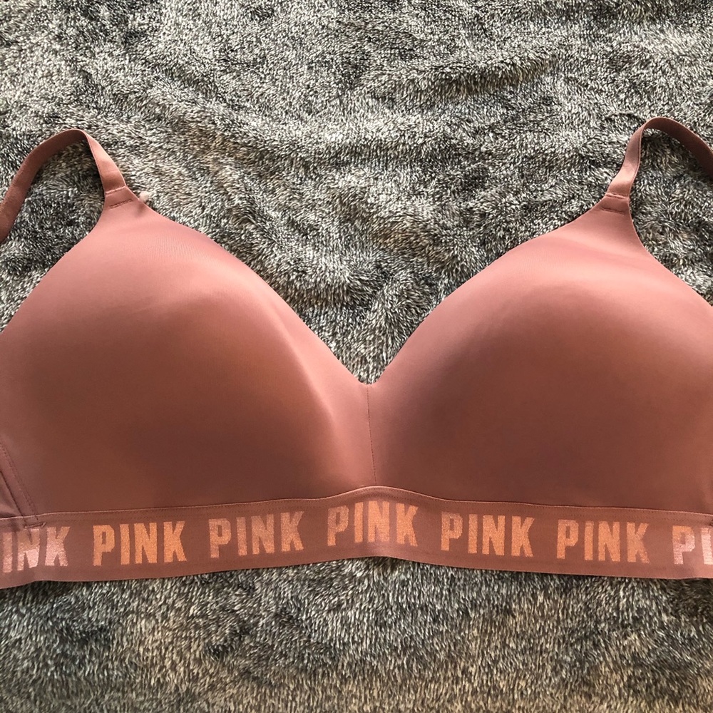 PINK Victoria Secrets bra